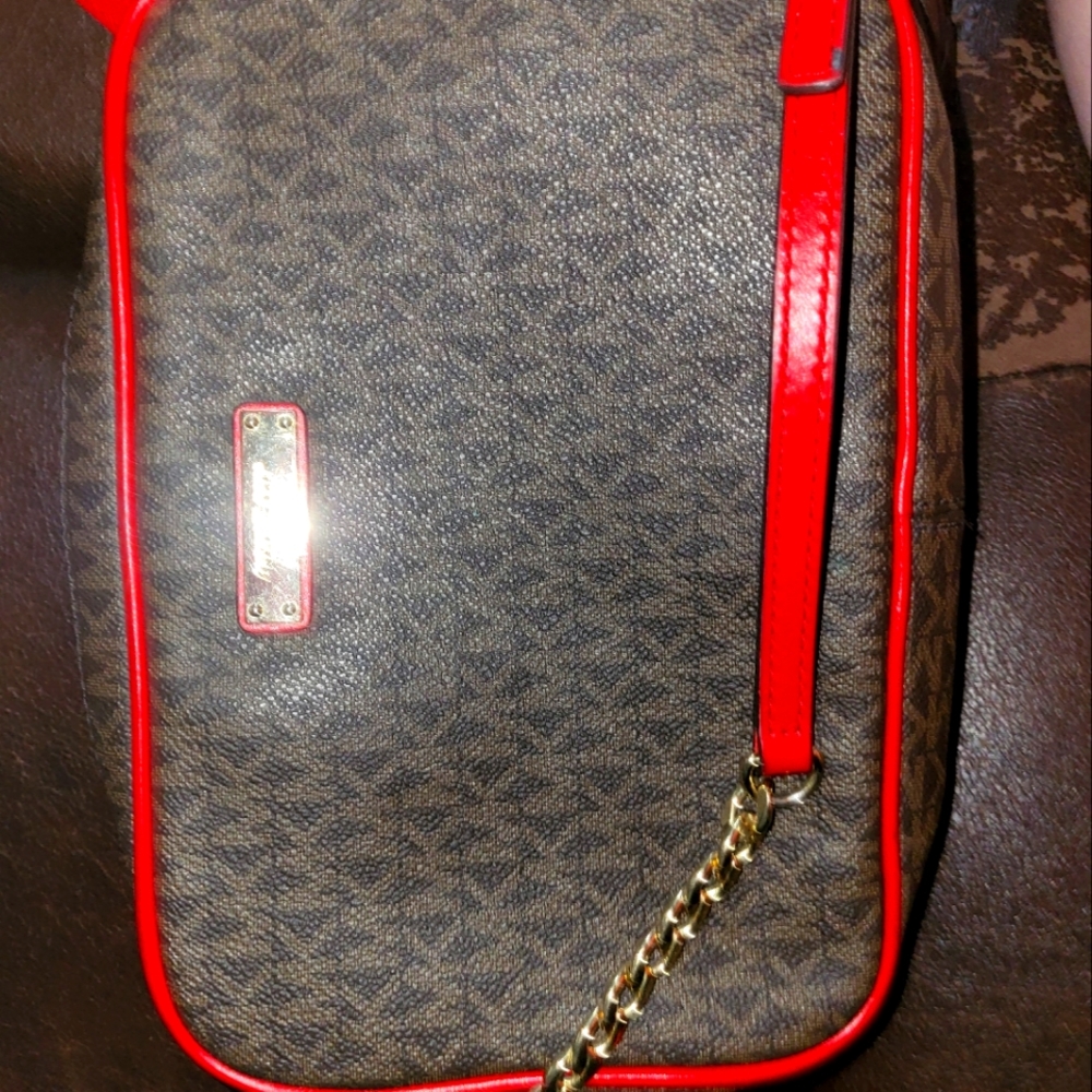 Michael Kors Crossbody purse